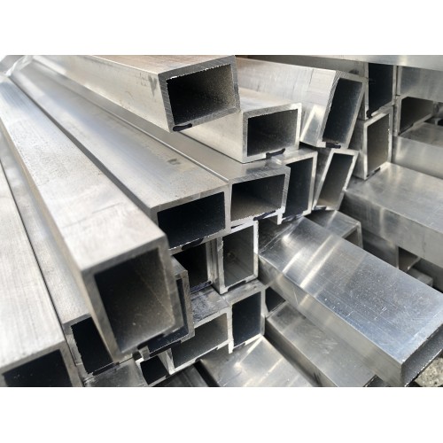 Труба алюминиевая прямоугольная АД31Т1 30х15х1.5