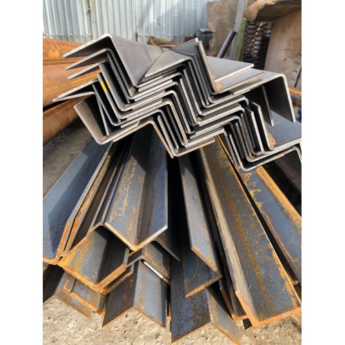 Уголок стальной гнутый 70х70х7 мм ст.3 ГОСТ 19772-93